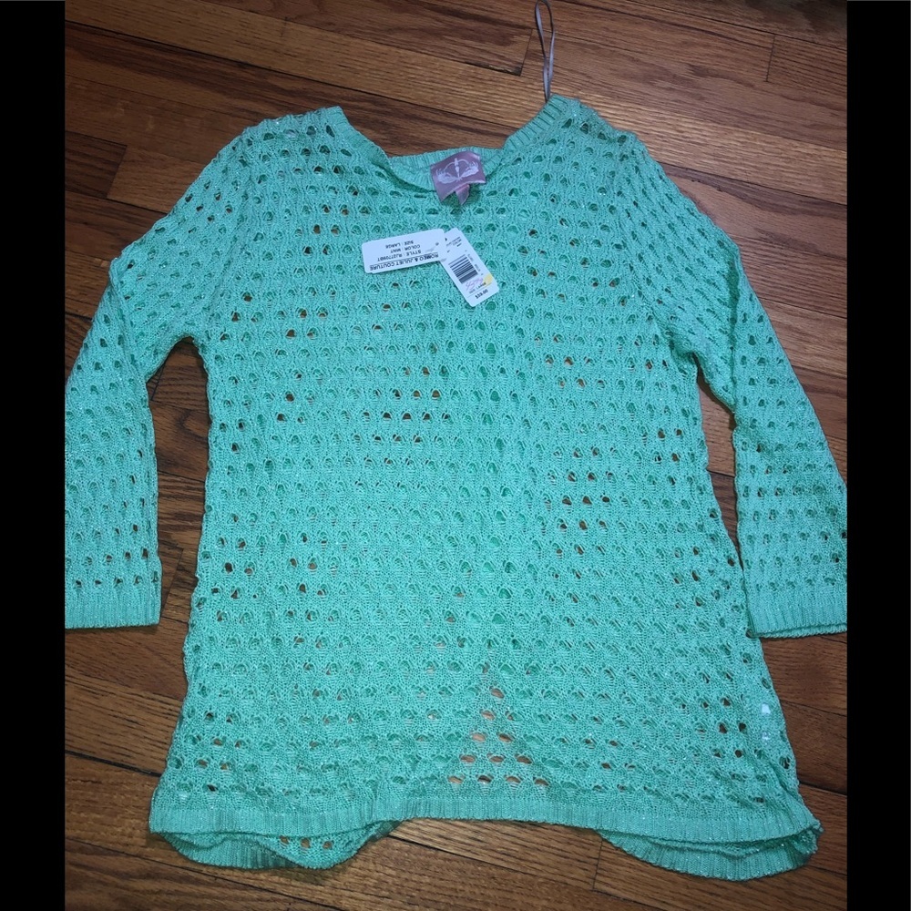 Romeo & Juliet Couture Sweater NWT